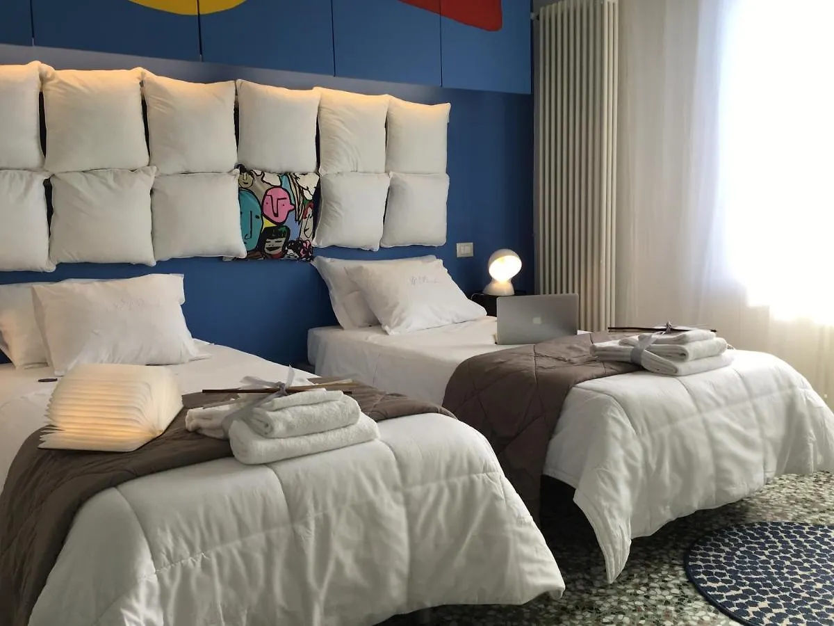 Il Piccolo Rooms Pontedera Guest house